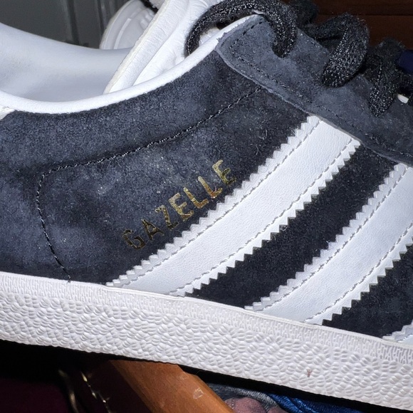 Adidas Gazelle Shoes Men’s Size 8 (women’s 9.5) - Picture 6 of 7